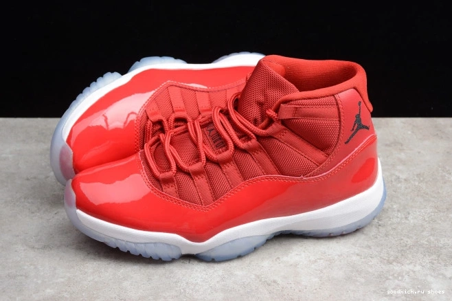 Jordan Air RetroGym 11 378037-623 Red 0809